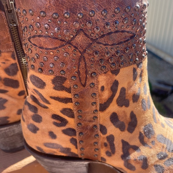 OLD GRINGO*Leopard Print suede & metal Stud Mid Ankle Side Zip boots snip toe 8 - Picture 7 of 13